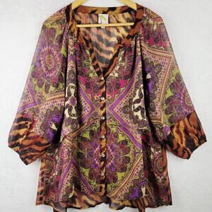 Whimsical Sz 2X Top Button Sheer 3/4 Sleeve V Neck Colorful Animal Floral Casual